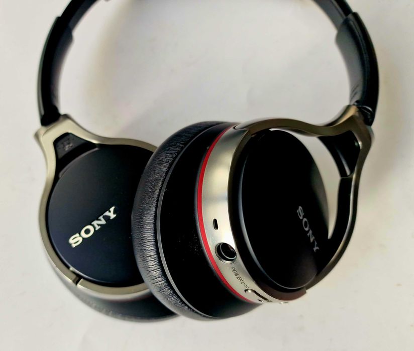 Căști Sony MDR-10RNC cu reducere a zgomotului AINC noise cancelling