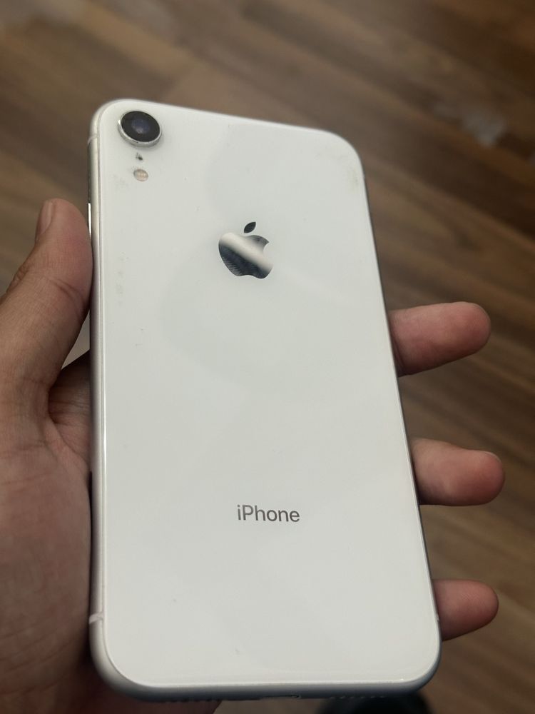 Iphone XR 128GB WHITE