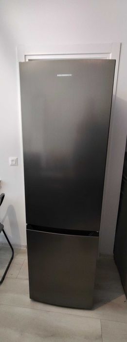 Combina frigorifica Heinner HCNF-HM253XE++, 253 l, No Frost, Clasa E