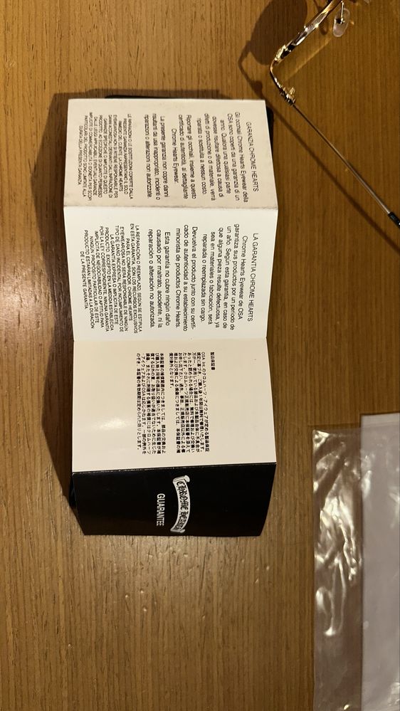 Продава се оригинални слънчеви очила Chrome Hearts “Moist”