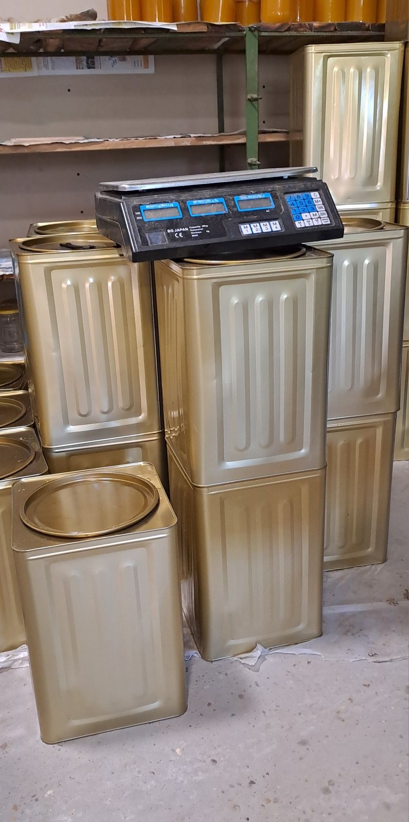 Продавам Натурален Пчелен Мед