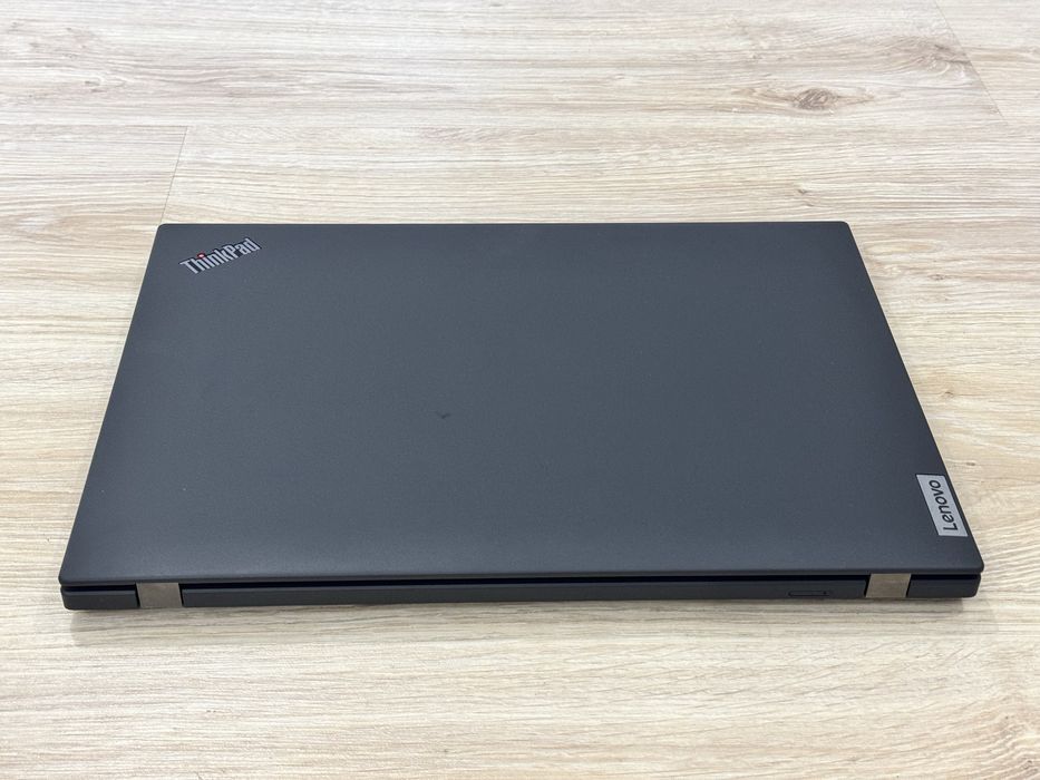 16’FHD+IPS/i7-1260p/Lenovo Thinkpad P16s/32GB DDR4/1TB SSD/Nvidia T550
