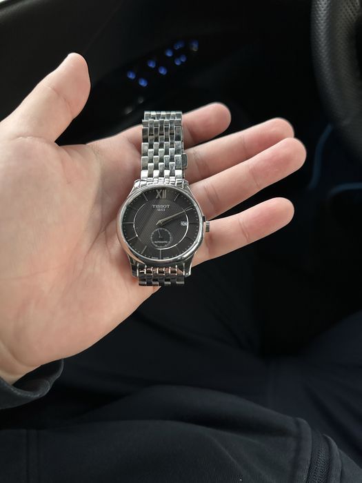 Часы тиссот состояние отличное почти новое