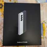 Samsung Galaxy Z Fold 6 5G 256GB 12RAM Black-НОВ от Америка!