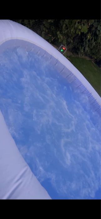 Vand jacuzzi gonflabil lay z spa hollywod ca nou!
