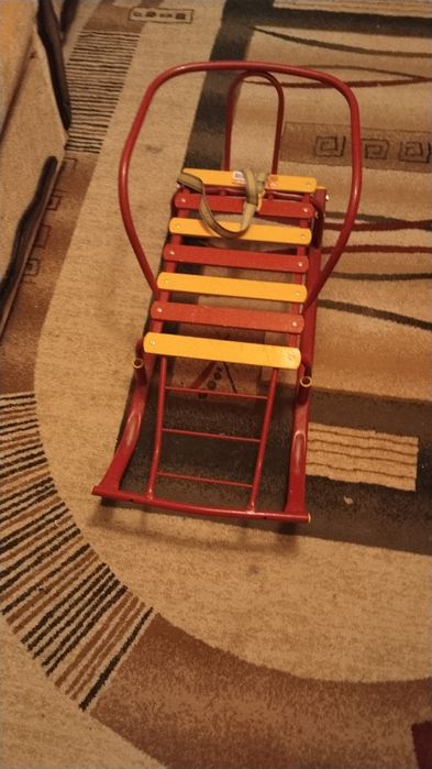 Продам детские санки