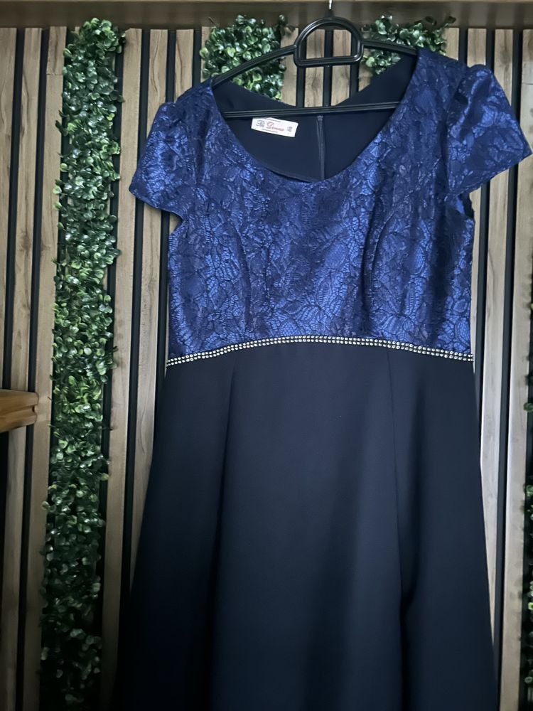 Lot de rochii elegante