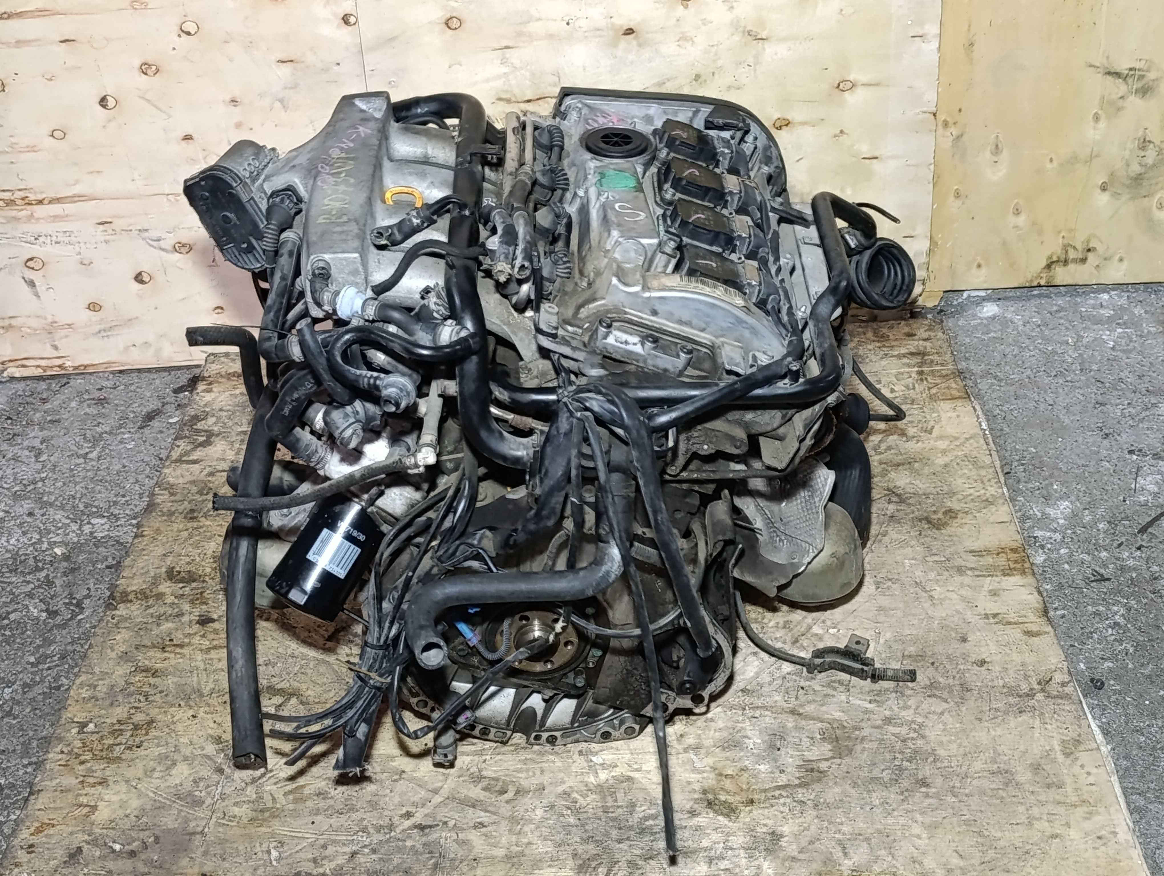 Двигатель APU AEB 1.8 turbo 1.8T МКПП Audi A4 B5 Volkswagen Passat B5