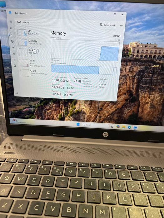 Hope Amanet P10/LAPTOP HP 250 G8