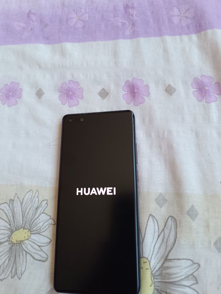 Телефон Huawei P40 pro