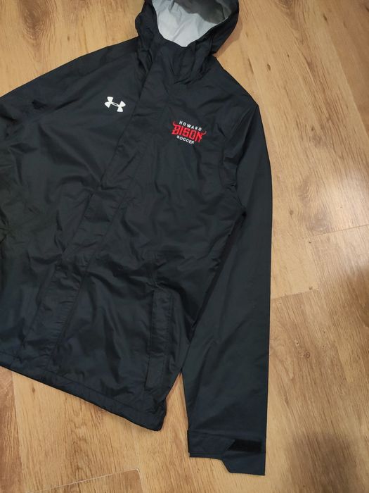 Geaca impermeabila Under Armour mărimea S