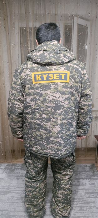 Продам зимнюю форму