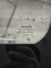 Стекло лобовое Toyota rav4