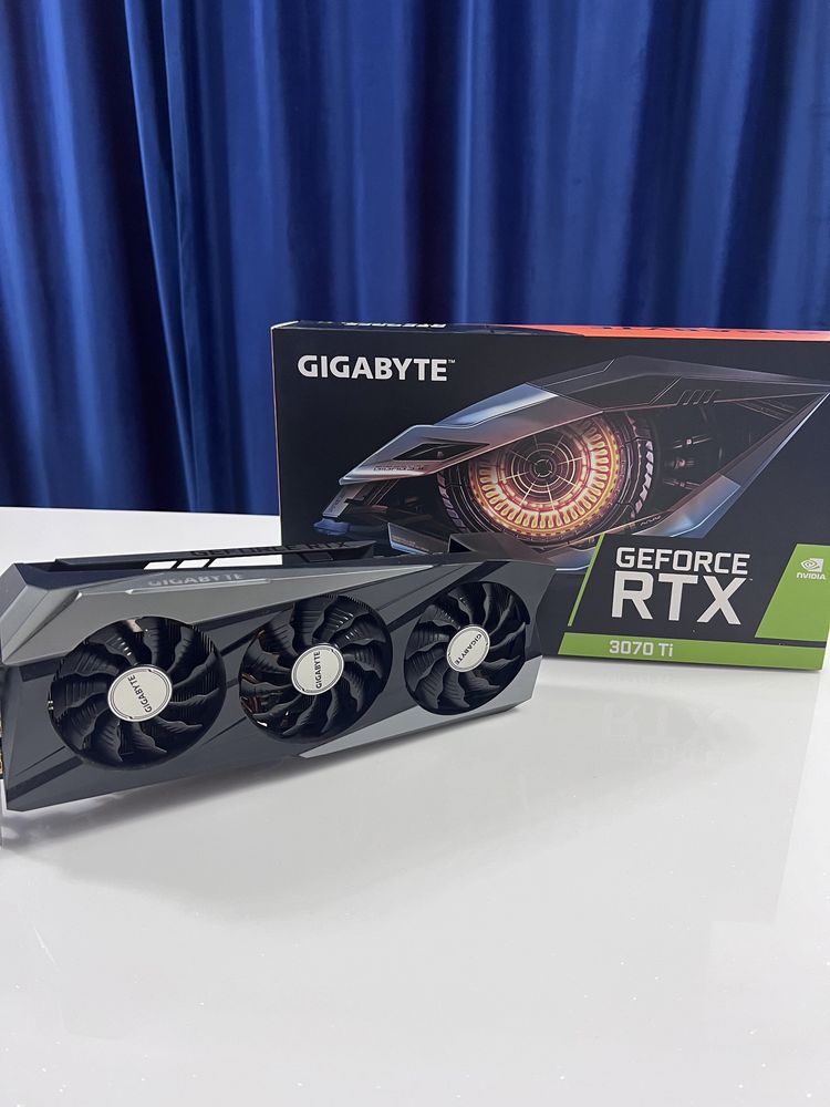 Placa video rtx 3070 ti 8 gb 256 biti gddr6x Gygabyte oc