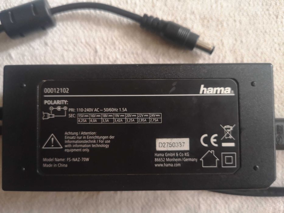 Incarcator universal pentru laptop, putere 70W, 7 trepte 15V...24V