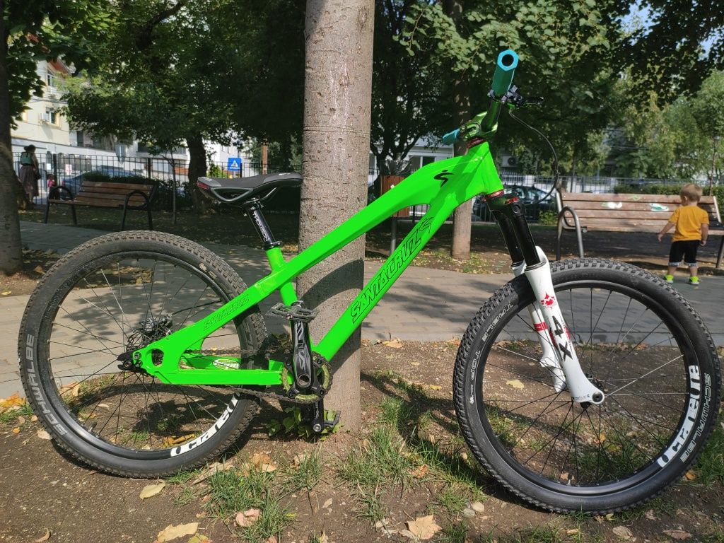 Bicicleta dirt street freeride downhill Santacruz Jackal 24 sau26