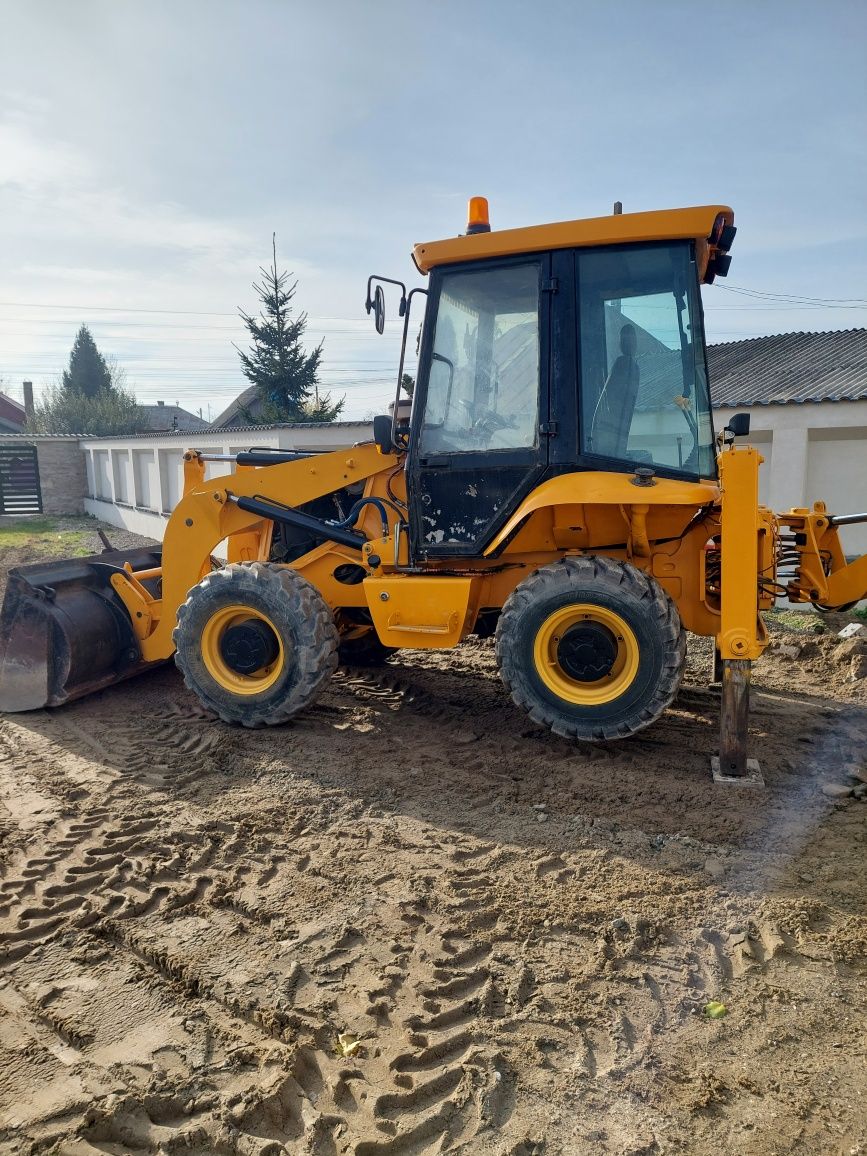 Vand Buldoexcavator Jcb 2cx