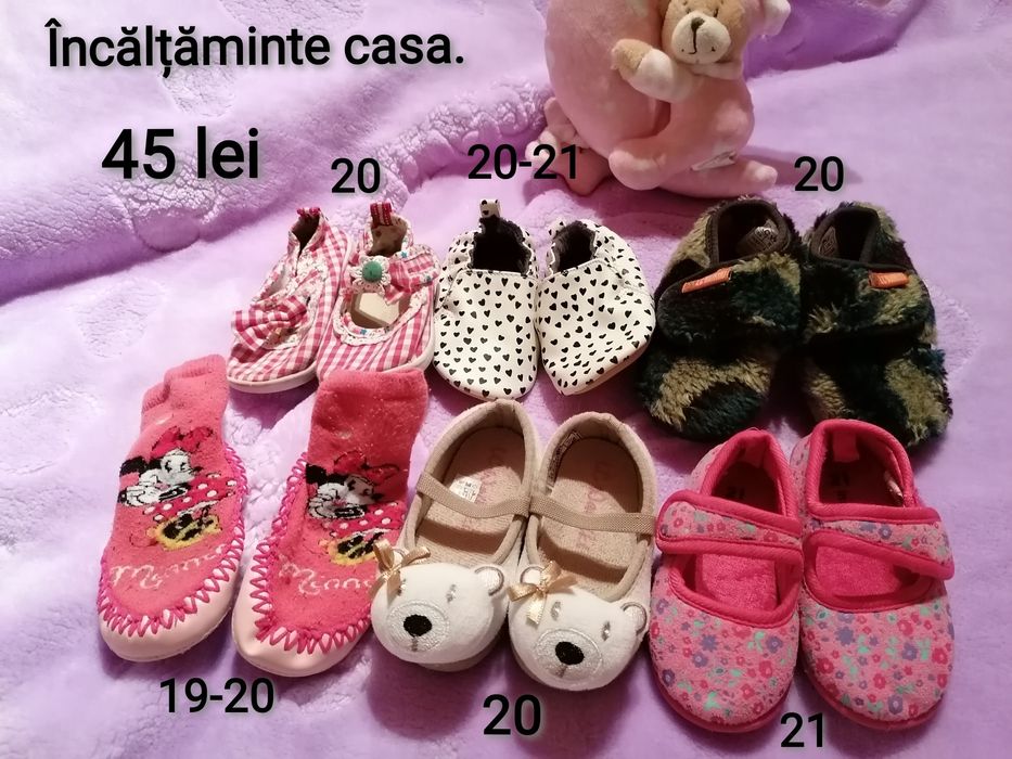 Hăinuțe pentru fetite.