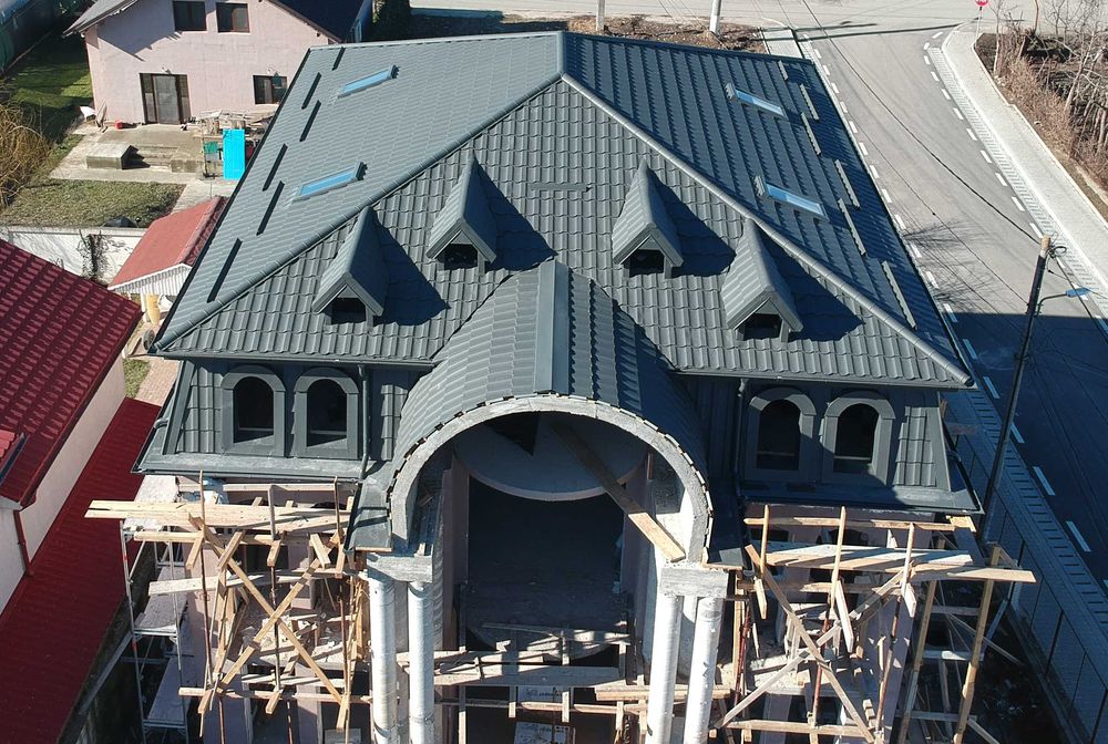 Reparatii Acoperisuri Tigla Metalica, Hidroizolatii, Dulgherie Casa
