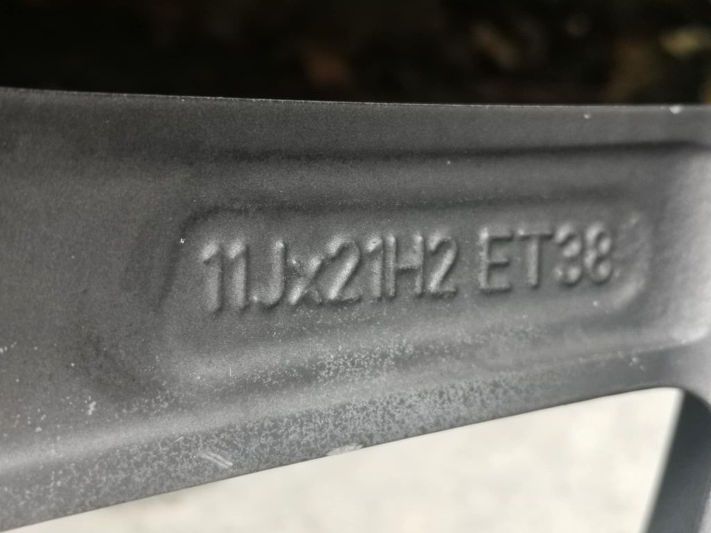 Оригинални джанти  мерцедес  амг 21"