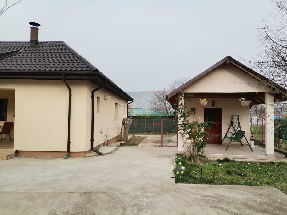 Casă de vânzare - an 2019, sat Zorești ,comuna Vernești, jud. Buzău