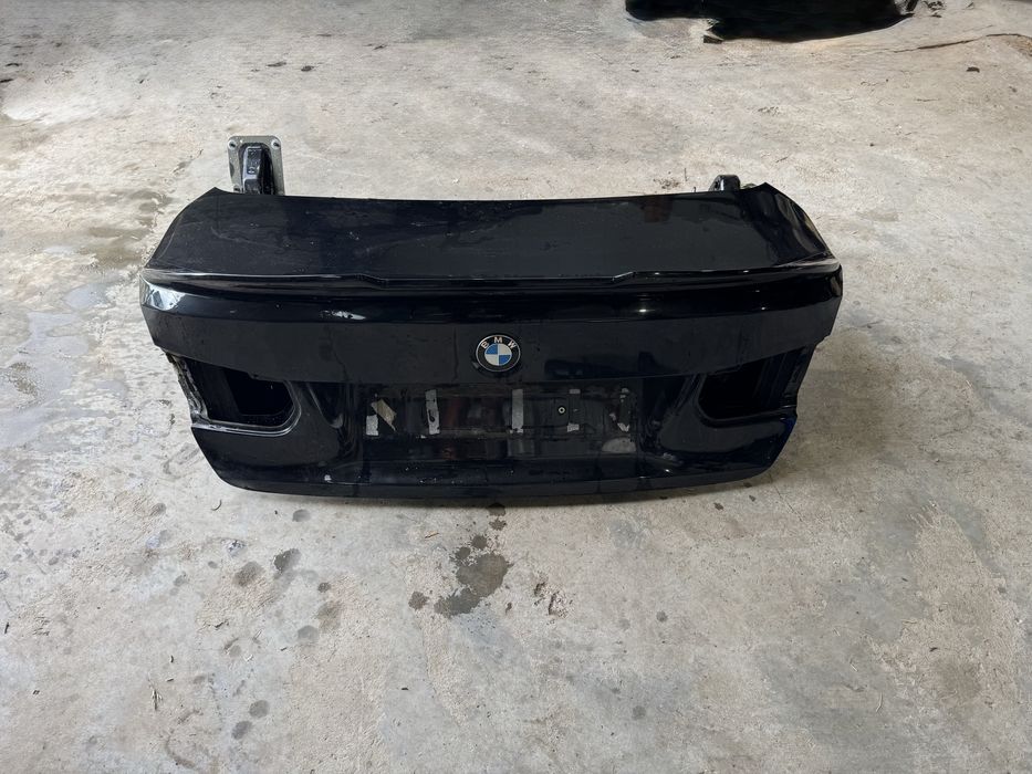 Заден капак/багажник Бмв ф30 (kapak/bagajnik bmw f30)