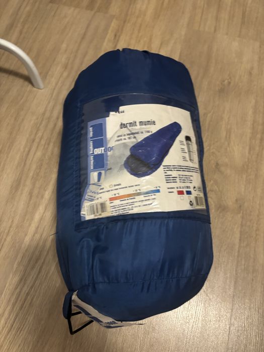 Sac de dormit cu husa