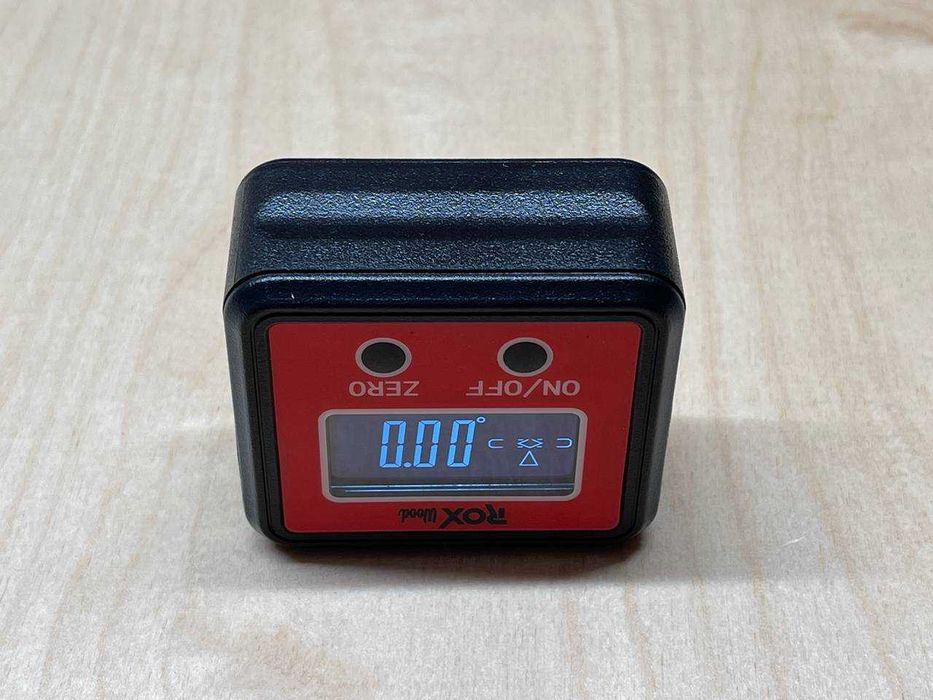 Дигитален инклинометър, нивелир и ъгломер Rox Wood