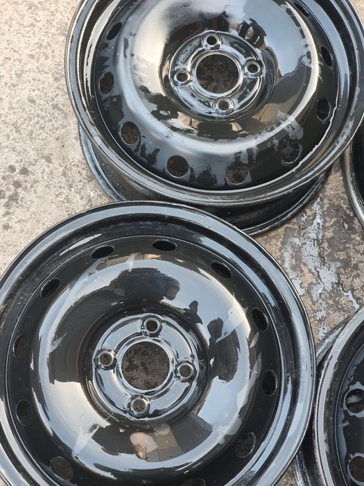 Диски стальные рено Веста