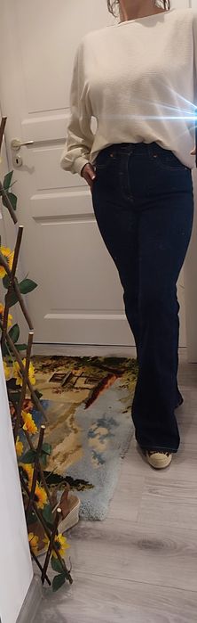 Bluza alb-unt nouă, nepurtata, marimea L