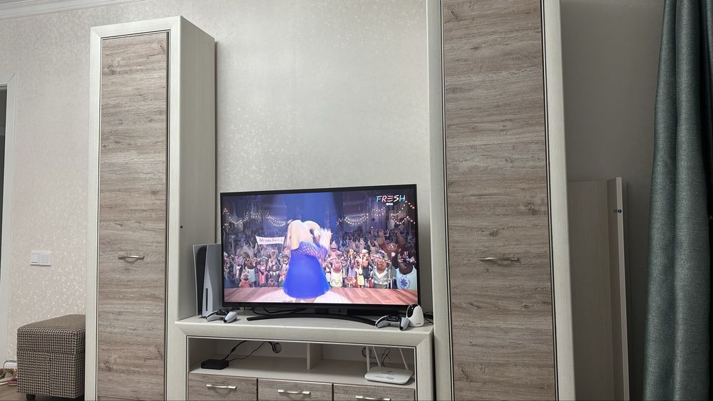 Стенка горка в гостиную