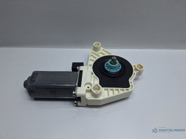 Motoras macara geam stanga fata VOLKSWAGEN PASSAT Variant (3G5) [ 2014