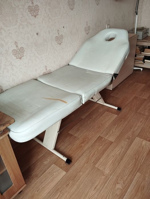 Кушетка для массажа