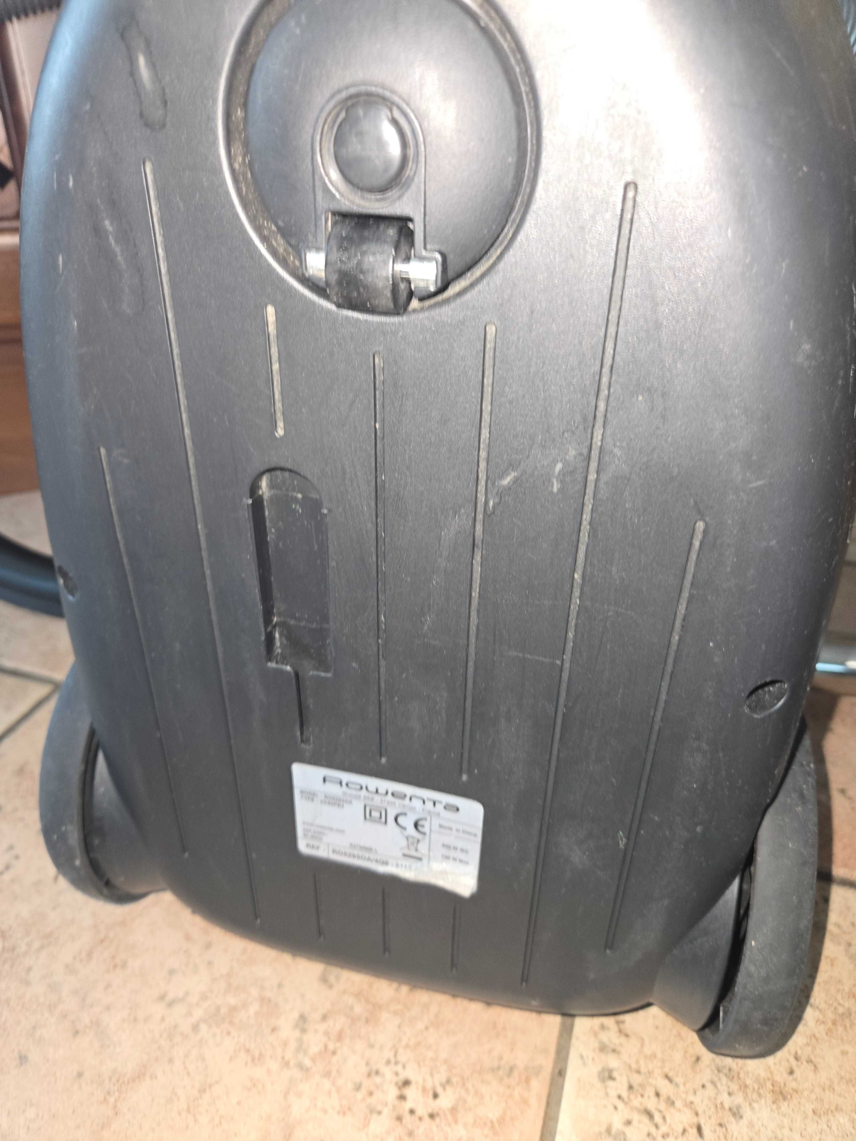 Прахосмукачка Rowenta compacted Ergo