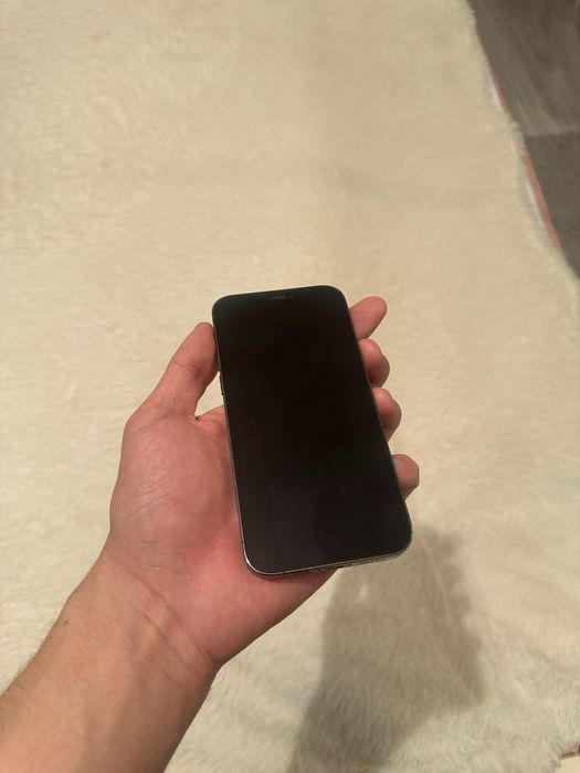 Iphone 12 pro 256/76%