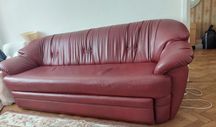 Canapea imitatie din piele-culoare-visiniu