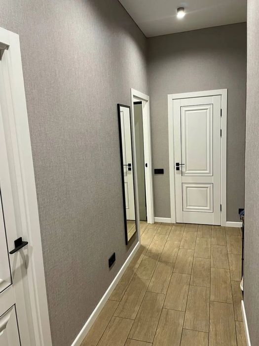 Укладка ламината, SPS винила, линолеума и плинтусов