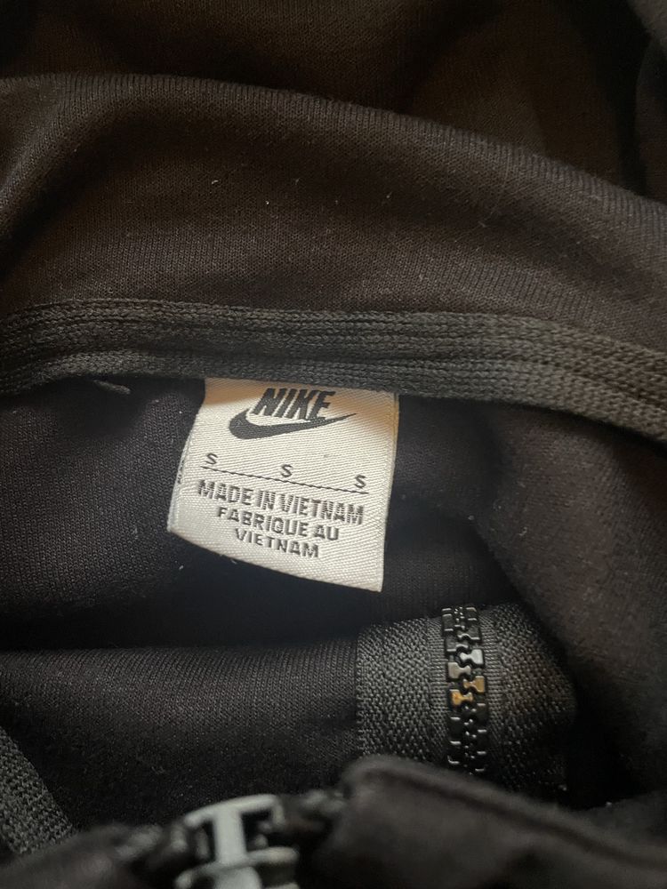 Nike tech fleece