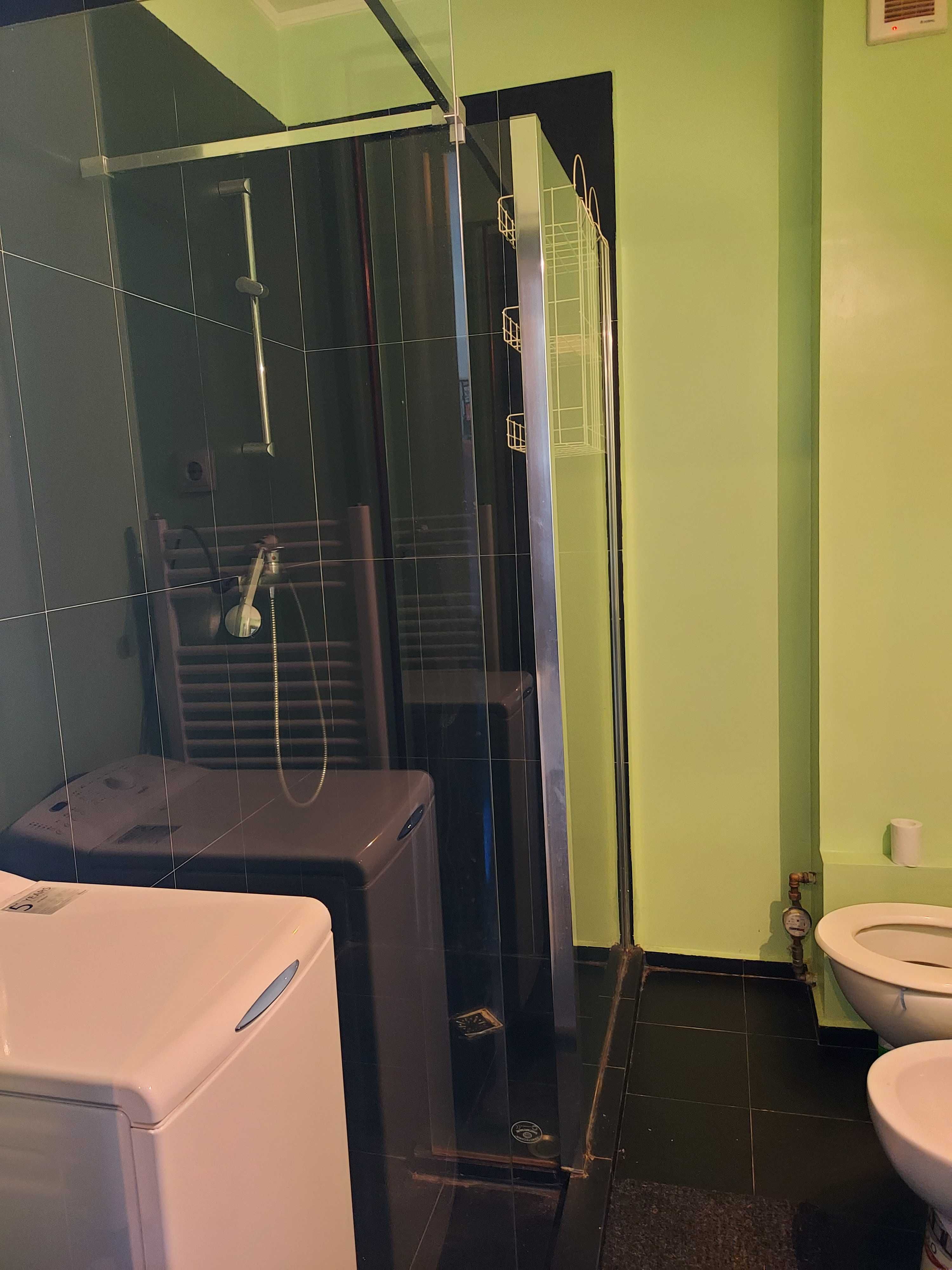 Persoana fizica inchiriez apartament 2 camere
