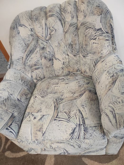 Диван и кресло для гостиной