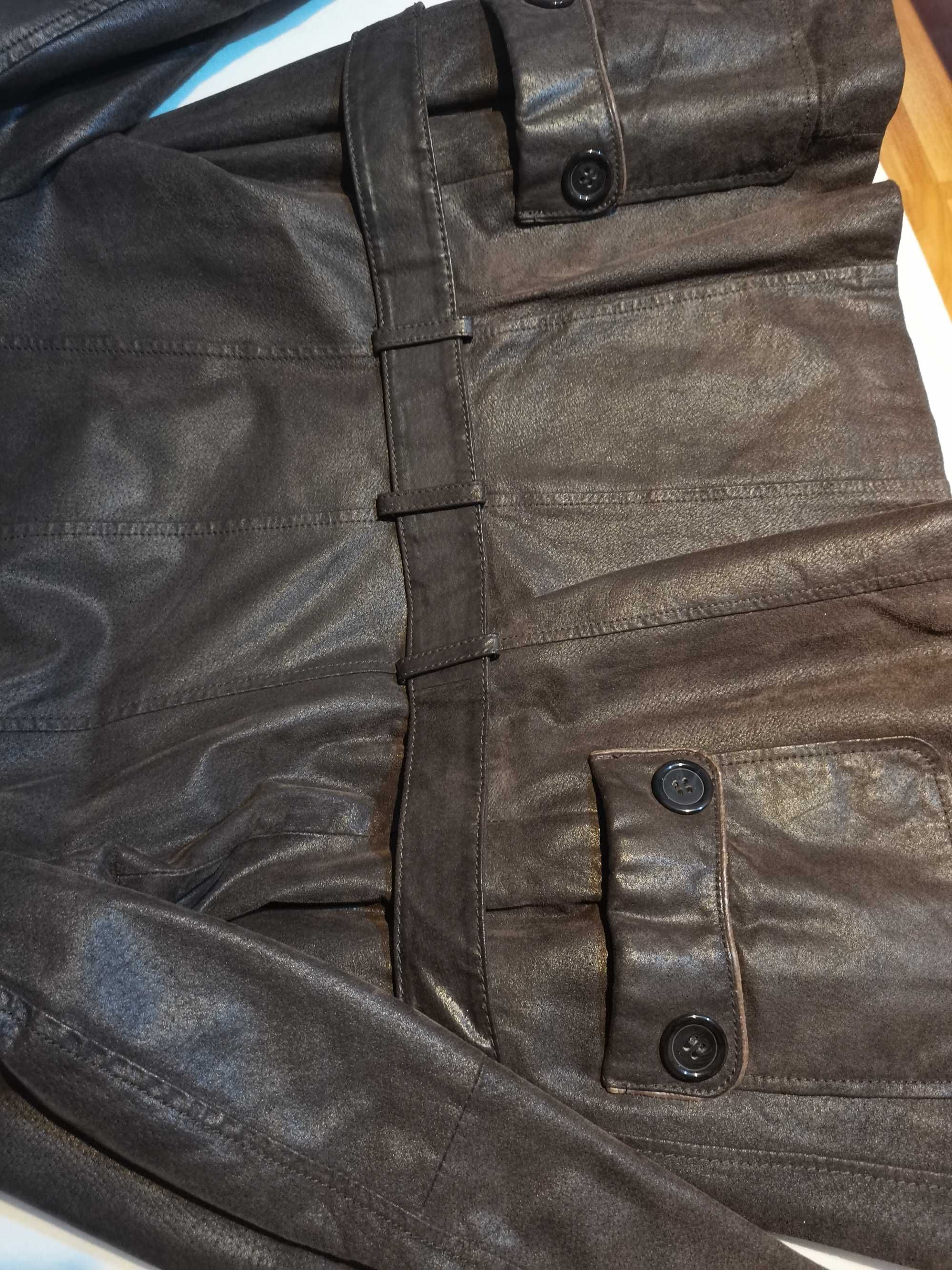 Vand jaketa piele intoarsa, moderna, marime 38