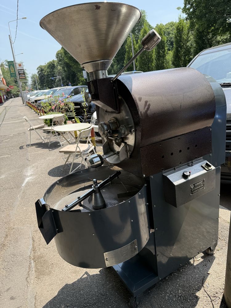 Prajitor de cafea GARANTI