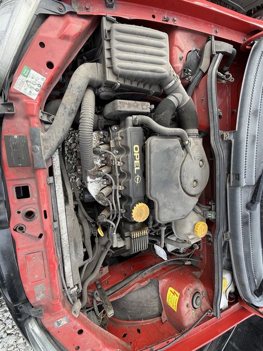 Опел Корса Б 1.4 бензин на части