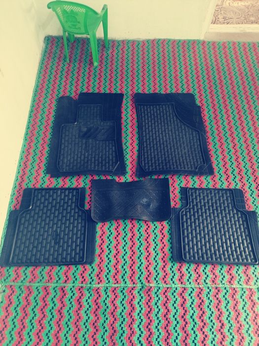 Резиновый полик. Ласетти Жентра учун.