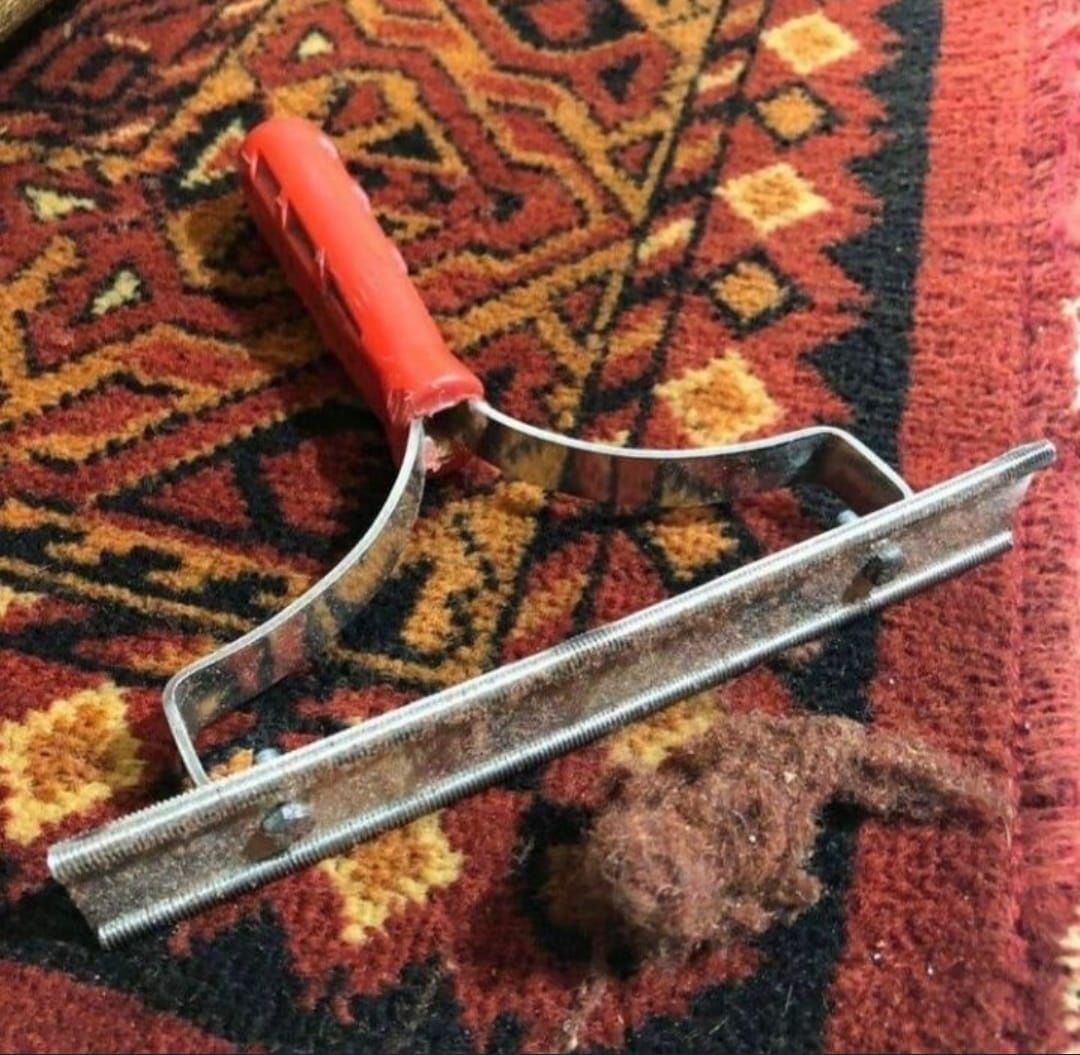 Кілем жуу. . Озимиз алып акелемиз.