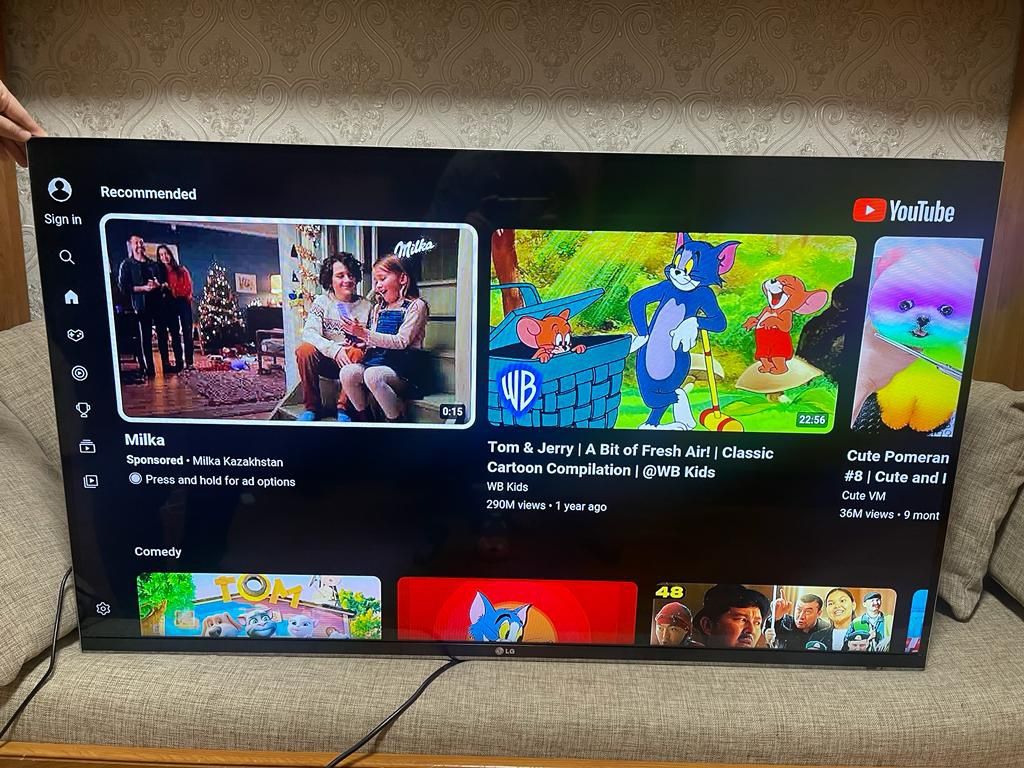 Смарт телевизор LG 106 см WiFi YouTube