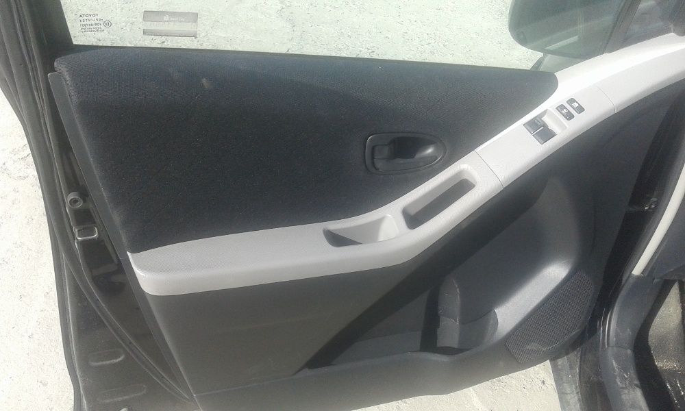 Toyota Yaris 2006-2011 за части