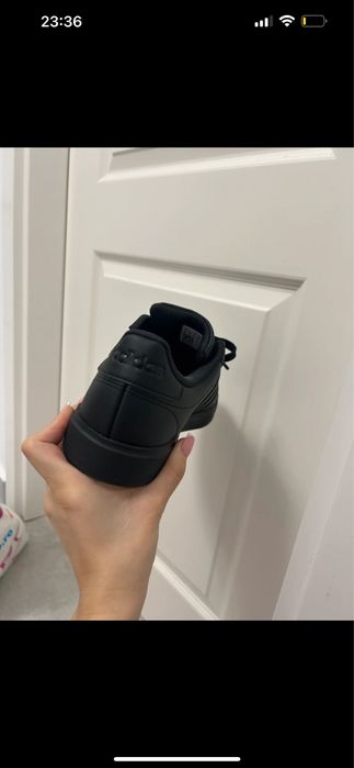 Adidasi stare foarte buna