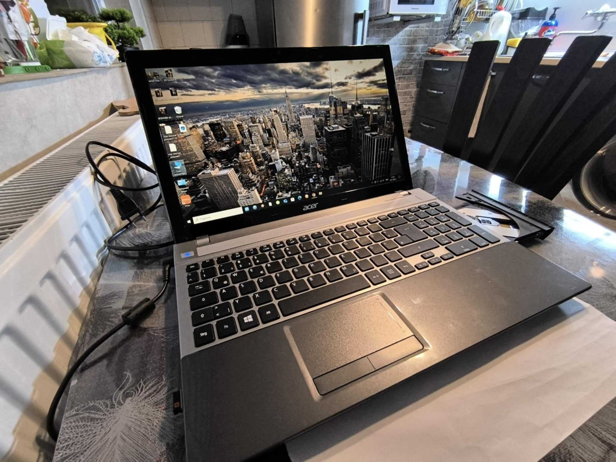 Лаптоп ACER ASPIRE V3-571G - Full HD i7-