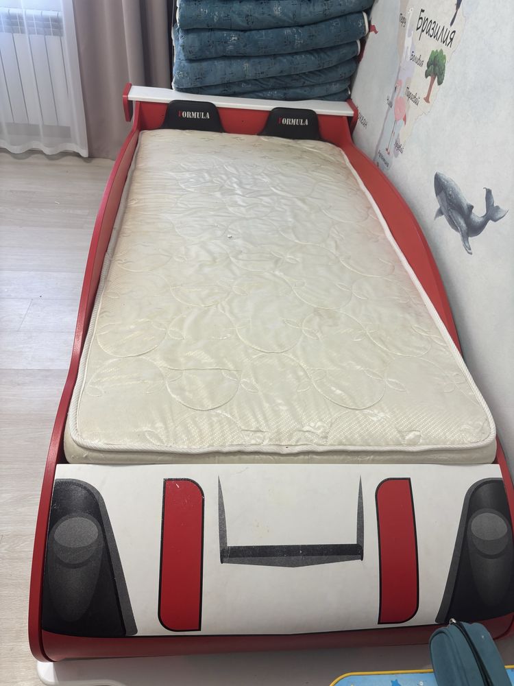 Продам кровать детскую
